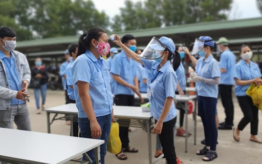 PGS Trần Đắc Phu: Nên để người dân Hà Nội đã tiêm chủng được khôi phục sản xuất