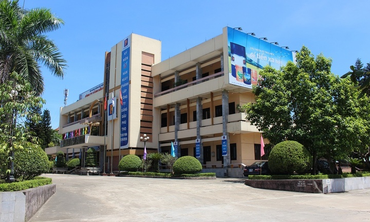 Kỷ niệm 65 năm thành lập Công ty Xăng dầu Phú Thọ (12/6/1956- 12/6/2021): Công ty Xăng dầu Phú Thọ tự hào 65 năm không ngừng đổi mới và phát triển