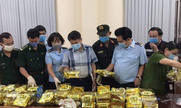 Tăng cường chống buôn lậu, gian lận thương mại và đẩy mạnh công tác hiện đại hóa hải quan