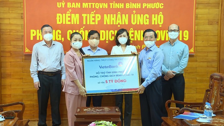 VietinBank ủng hộ 5 tỷ đồng cho Bình Phước phòng, chống dịch COVID-19