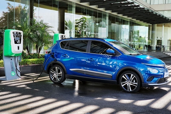 Với ngân sách từ 500 triệu, đâu là lựa chọn tốt nhất cho người mua xe lần đầu?