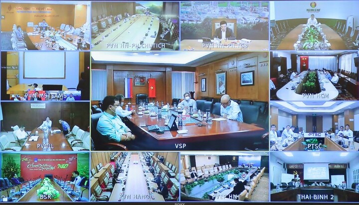 Giao ban CEO tháng 2 – 2022: Petrovietnam hoàn thành vượt mức kế hoạch tháng 1, hướng đến mục tiêu tiếp tục tăng trưởng 