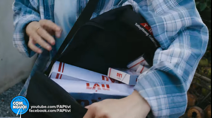 Mất 3 triệu cho 1 bao thuốc lá lậu – Chuyện không của riêng ai