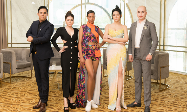 Thí sinh Hoa Hậu Doanh Nhân Việt Nam Quốc Tế 2022 chia sẻ cảm xúc vỡ oà trong buổi gặp mặt