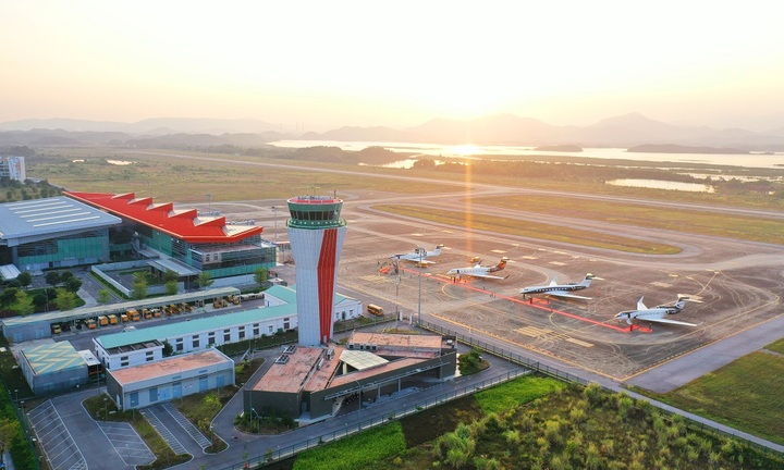 Khám phá những thế hệ máy bay mới nhất của Gulfstream tại triển lãm hàng không cao cấp đầu tiên ở Việt Nam 