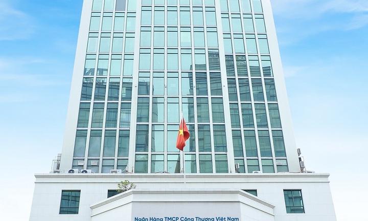 Fitch Ratings nâng xếp hạng tín nhiệm đối với VietinBank