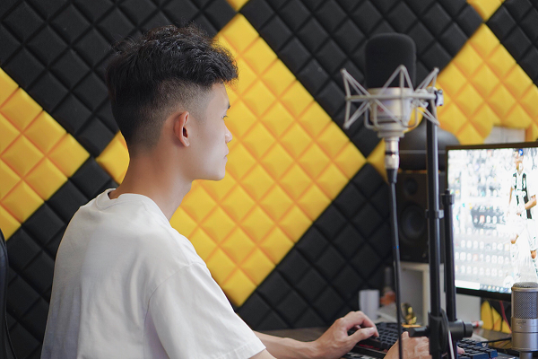 TikToker Đình Tiến - Người trẻ đam mê lĩnh vực kinh doanh online, biến ước mơ thành thực chiến