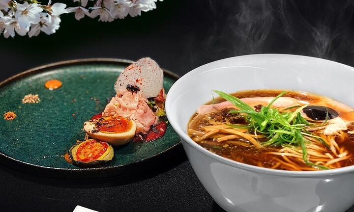 Ẩm thực đường phố Việt: Sao Michelin, cơ hội và thách thức