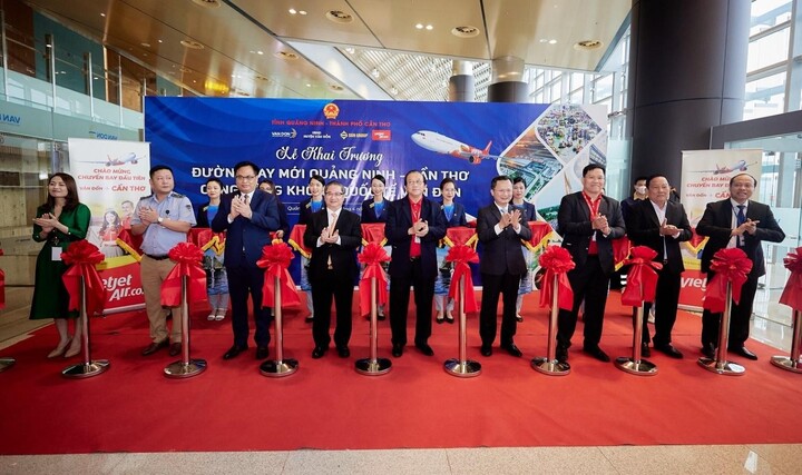 Chính thức mở đường bay mới từ sân bay Vân Đồn tới Cần Thơ