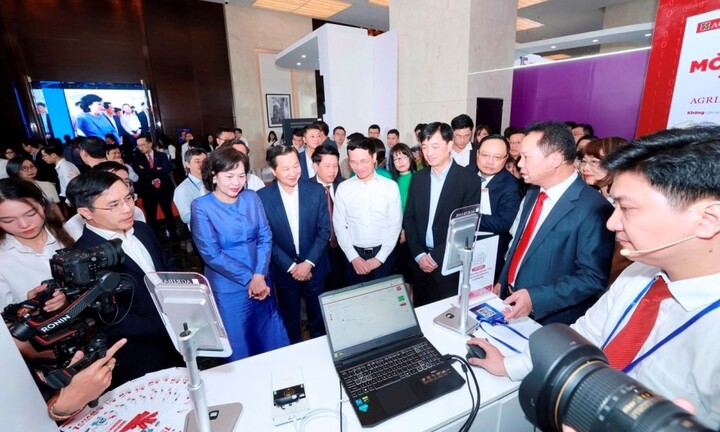 Agribank tích cực triển khai ứng dụng dữ liệu dân cư trong hoạt động ngân hàng