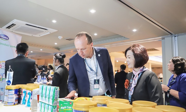 Vinamilk góp tham luận “hình dung mới về ngành sữa” và nhận giải thưởng lớn tại Hội nghị sữa toàn cầu 2023