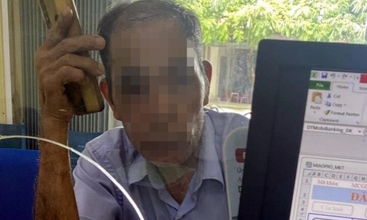 Nhân viên Agribank PGD Cầu Lão (CN Ứng Hòa – Hà Tây) giúp khách hàng thoát vụ lừa đảo chuyển tiền