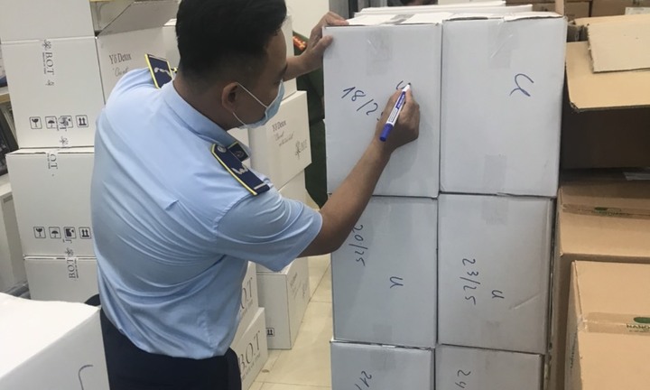 QLTT TP. Hà Nội: Chuyển Công an quận Hà Đông vụ việc có dấu hiệu tội phạm về sản xuất, kinh doanh thực phẩm có chứa chất cấm