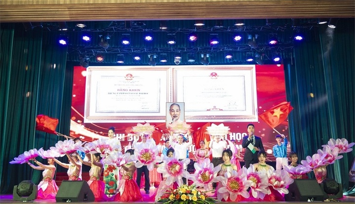 Sáng mãi lời Bác dạy qua Cuộc thi Học tập và làm theo tư tưởng, đạo đức, phong cách Hồ Chí Minh năm 2023