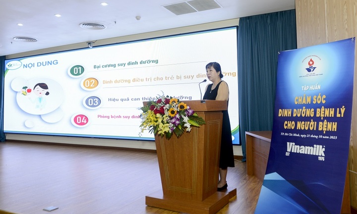 Có nên cho người bệnh nhịn ăn trước và sau khi phẫu thuật?