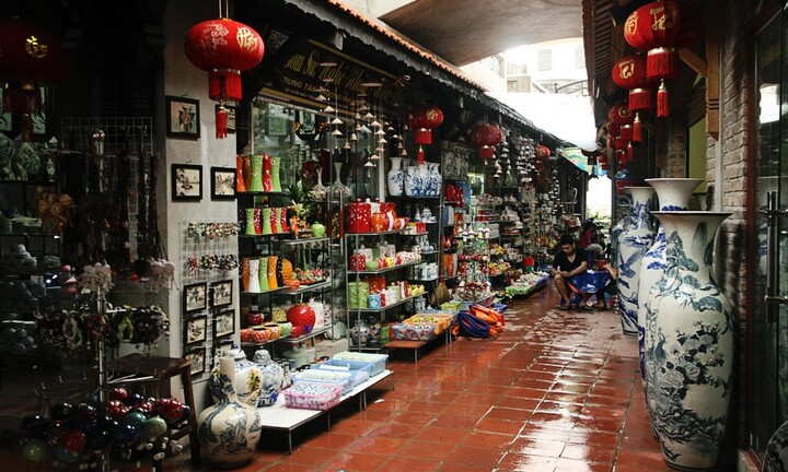 Nghệ nhân chắp cánh cho thương hiệu gốm sứ Bát Tràng vươn xa