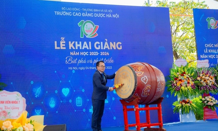 Hiệu trưởng trường Cao đẳng Dược Hà Nội gửi gắm nhiều tâm tư, kỳ vọng cho năm học mới