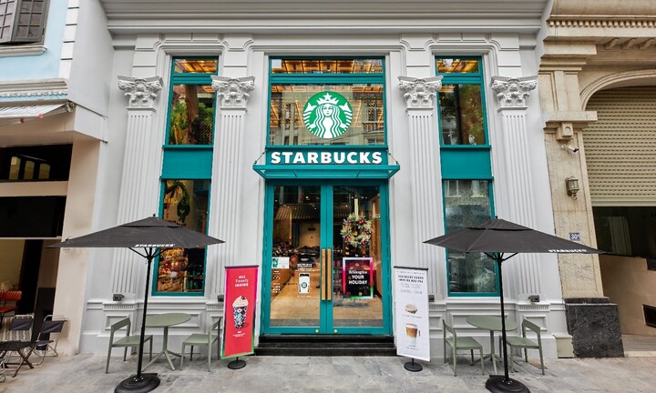 Starbucks Vietnam chính thức mở cửa hàng cộng đồng đầu tiên hỗ trợ người trẻ hướng nghiệp