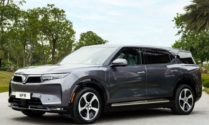 VinFast VF 9 phiên bản 7 chỗ - SUV điện đầu bảng cho gia đình hiện đại