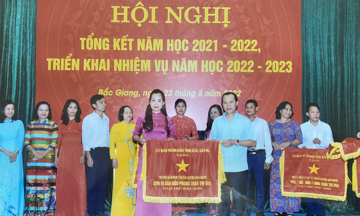 Trường mầm non Tân Dĩnh: Xây dựng trường mần non hạnh phúc, lấy trẻ làm trung tâm