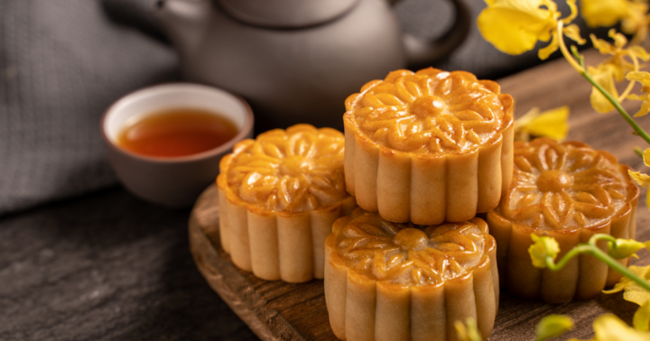 6 nhóm người không nên ăn bánh trung thu kẻo