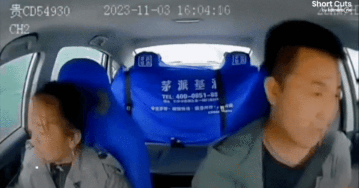 Mặc cả tiền không thành, nữ hành khách có hành động 