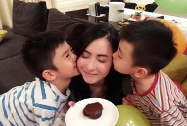 Tạ Đình Phong phản ứng gay gắt khi Trương Bá Chi muốn đổi họ cho con