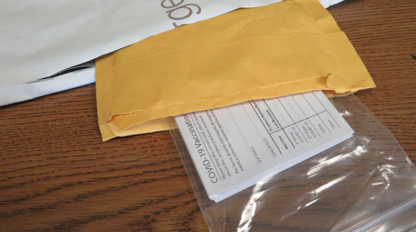 Mỹ thu giữ hàng nghìn giấy chứng nhận tiêm phòng COVID-19 giả