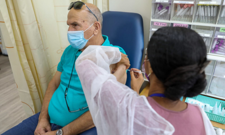 Nhà thổ Áo miễn phí vé vào cửa với khách đã tiêm vaccine phòng COVID-19