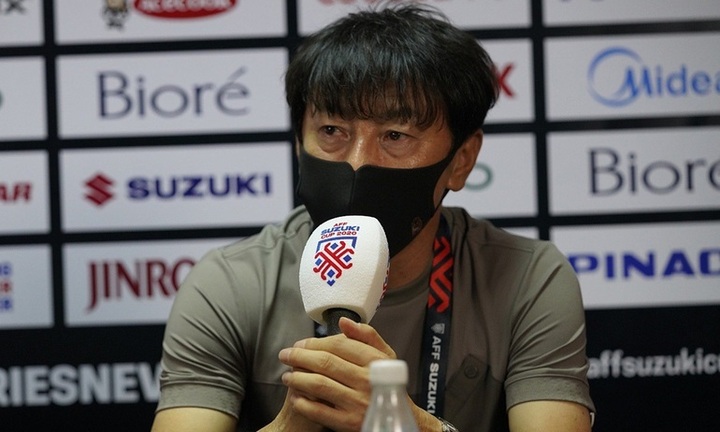 HLV Indonesia khen ngợi trọng tài sau trận thắng kịch tính trước Singapore