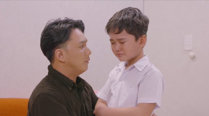 Tình cha con, tình già được thể hiện hết sức xúc động trong Phim ngắn cuối tuần