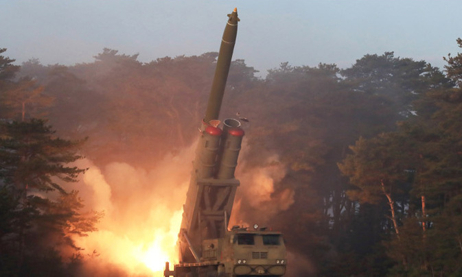 Hàn Quốc: Triều Tiên bắn hàng loạt rocket ra biển Hoàng Hải