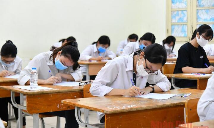 Đáp án đề thi tham khảo tốt nghiệp THPT 2022 môn Tổ hợp Khoa học Tự nhiên