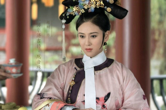 Vị phi tần cả đời không có nổi mụn con nhưng được cả 3 vị hoàng đế sủng ái