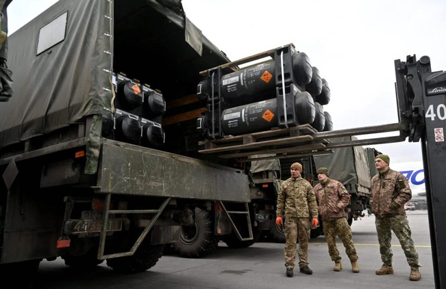 Tin tức quân sự mới nóng nhất: Mỹ hỗ trợ thêm 750 triệu USD vũ khí cho Ukraine