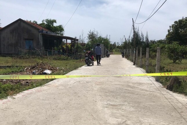 Vụ 3 người trong một gia đình tử vong tại Phú Yên: Tìm thấy bé gái 3 tuổi ở nhà nội