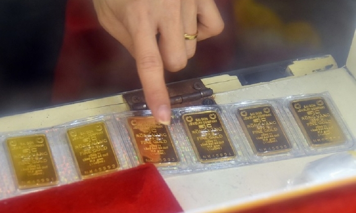 Giá vàng hôm nay ngày 4/6/2022: Bất ngờ đảo chiều đi xuống