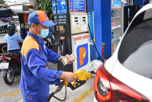 Giá xăng có thể giảm lần thứ 4 liên tiếp vào ngày 1/8