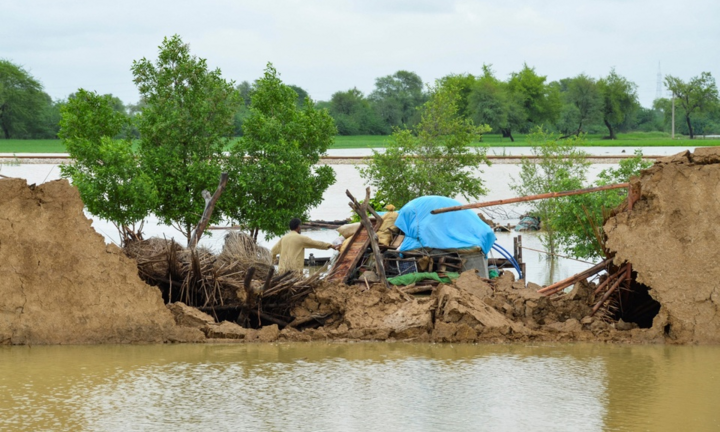 Hơn 1.000 người thiệt mạng vì mưa lũ, Pakistan cầu cứu thế giới