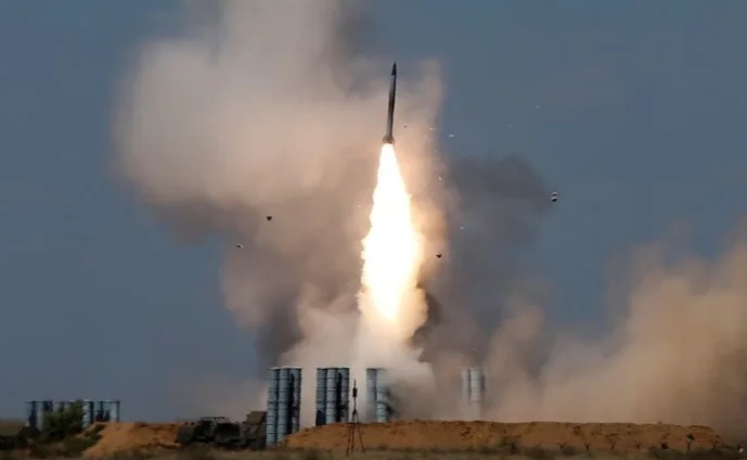 Tin tức quân sự mới nóng nhất ngày 30/8: Nga chuyển tên lửa phòng không S-300 từ Syria về gần Crimea