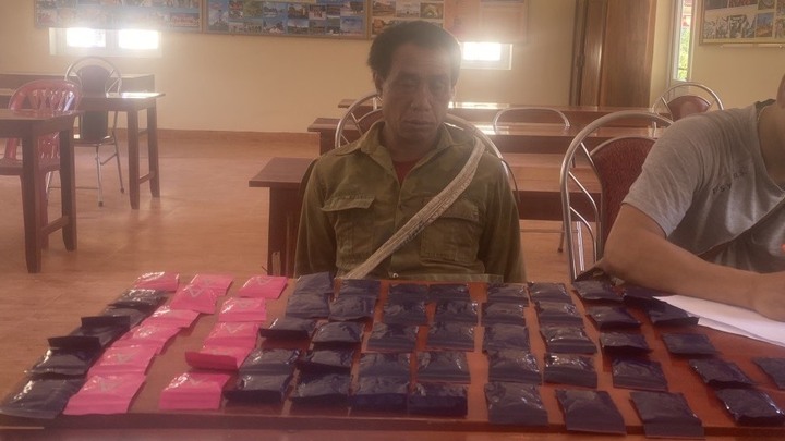 Bắt đối tượng vận chuyển 12.000 viên ma túy từ Lào vào Việt Nam tiêu thụ