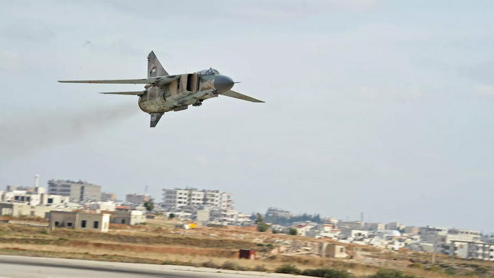 Lực lượng Syria không kích phá hủy trại huấn luyện khủng bố, tiêu diệt gần 100 chiến binh