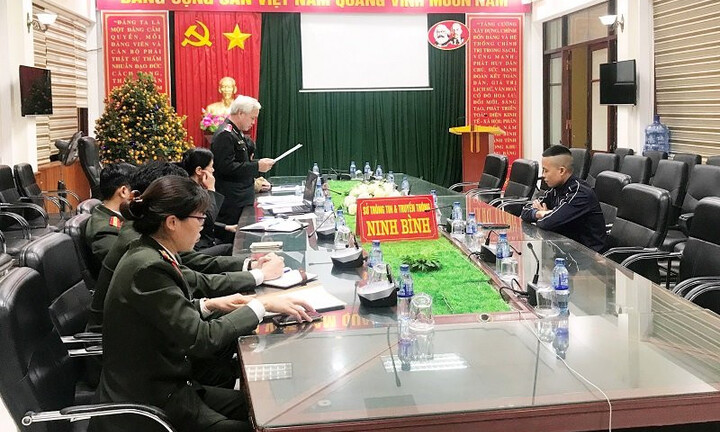 Ninh Bình: Đăng thông tin sai sự thật, hai thanh niên bị phạt 12,5 triệu đồng