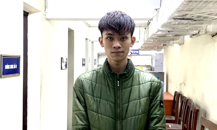 Nghi bị nói xấu, nhân viên quán cà phê vác dao chém đồng nghiệp