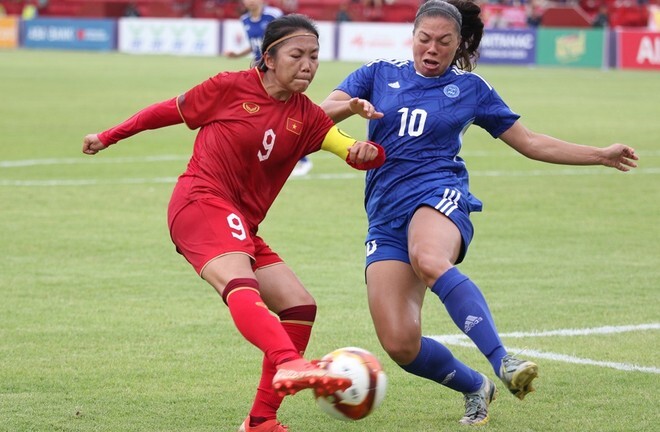 Thua Philippines 1-2, tuyển nữ Việt Nam vẫn giữ ngôi đầu bảng, giành vé vào bán kết