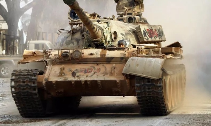 Quân đội Nga biến xe tăng T-54/55 thành “bom cảm tử”