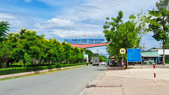 Điều tra vụ một nhân viên bảo vệ tử vong tại bãi đỗ xe công ty