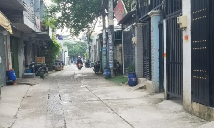  Tin tức pháp luật mới nhất ngày 15/10: Ghen tuông, thanh niên mới ra tù dùng hung khí sát hại tình địch