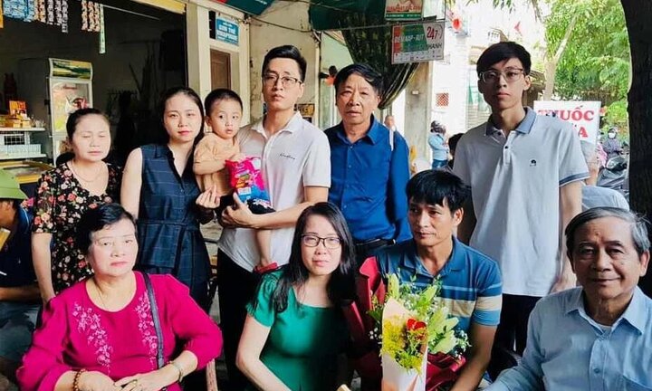 Cô giáo Lê Thị Dung nghỉ hưu