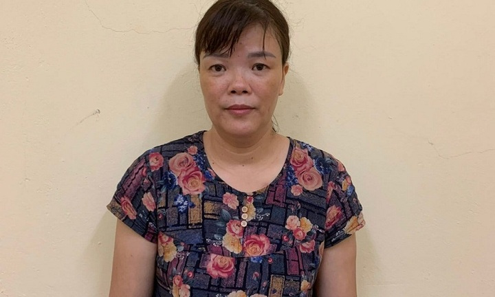 Vì sao người đàn ông ngoại quốc mất tài sản chỉ sau 1 cái vỗ vai của người đàn bà lạ?